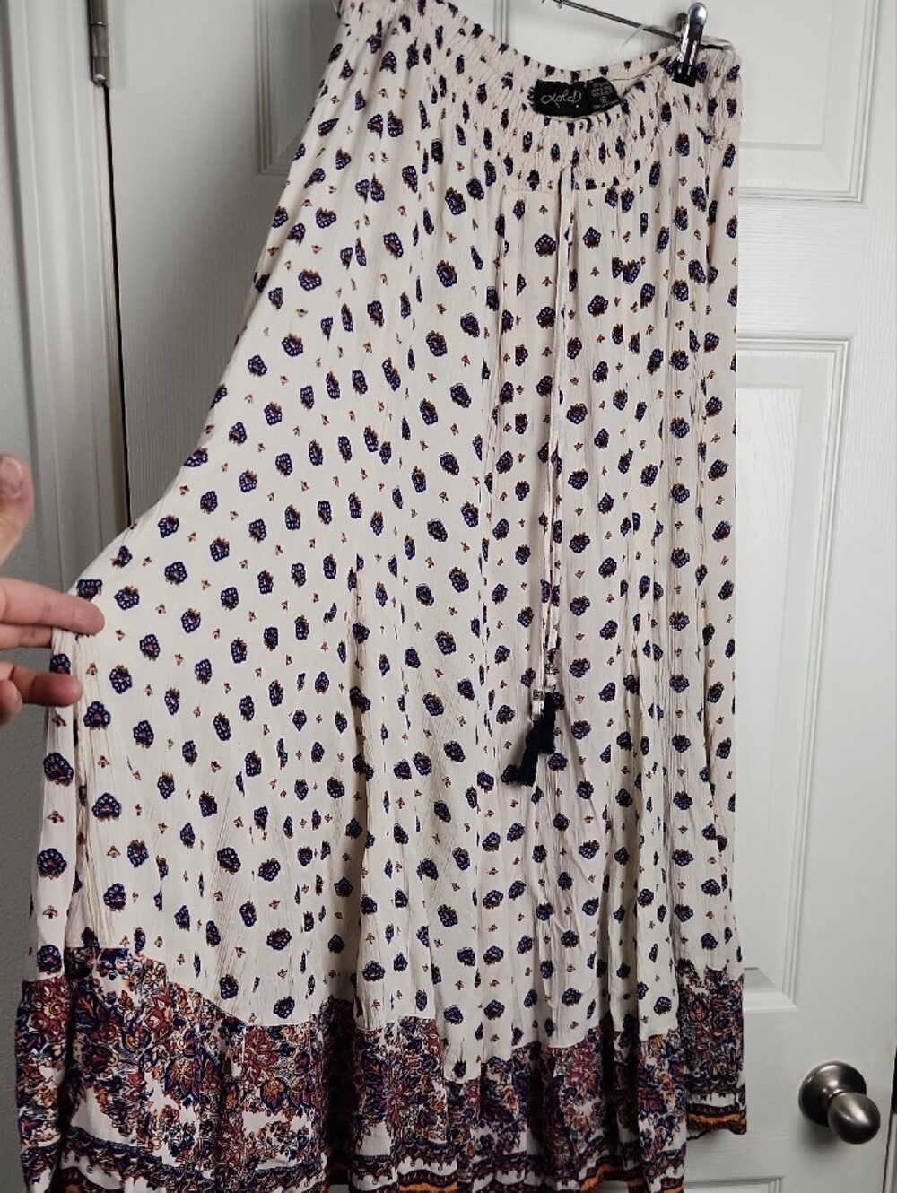 Lola P. Boho Cream Maxi Skirt with Navy & Rust Border Print - Picture 5 of 6
